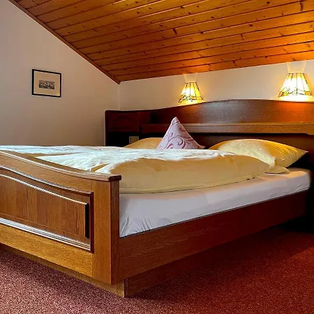 Im Haus Dorn-roeschen * Pfronten